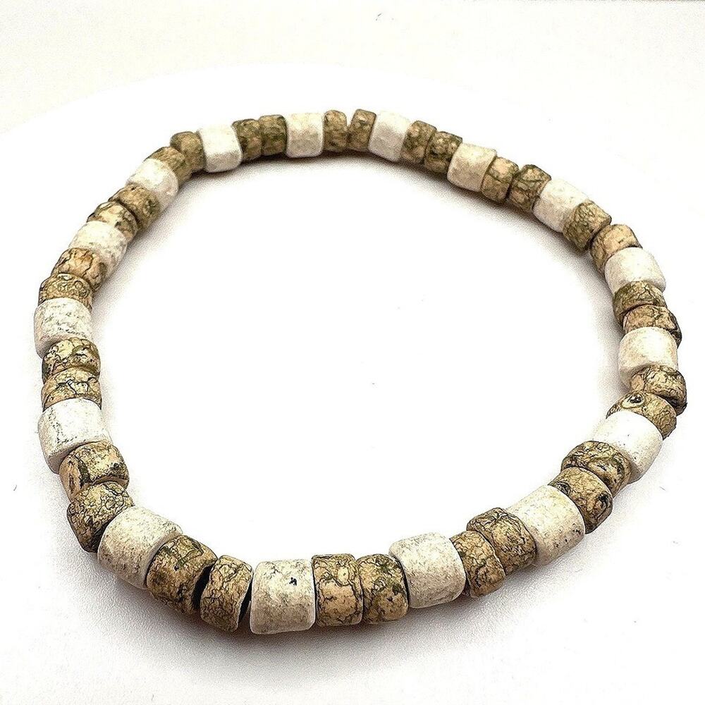 Vintage 90s Boho Beaded Bracelet Green & White Earthy Stone Unisex Jewelry
